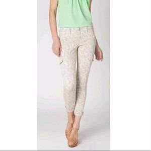 Level 99 cropped paisley cargo skinny crop 27